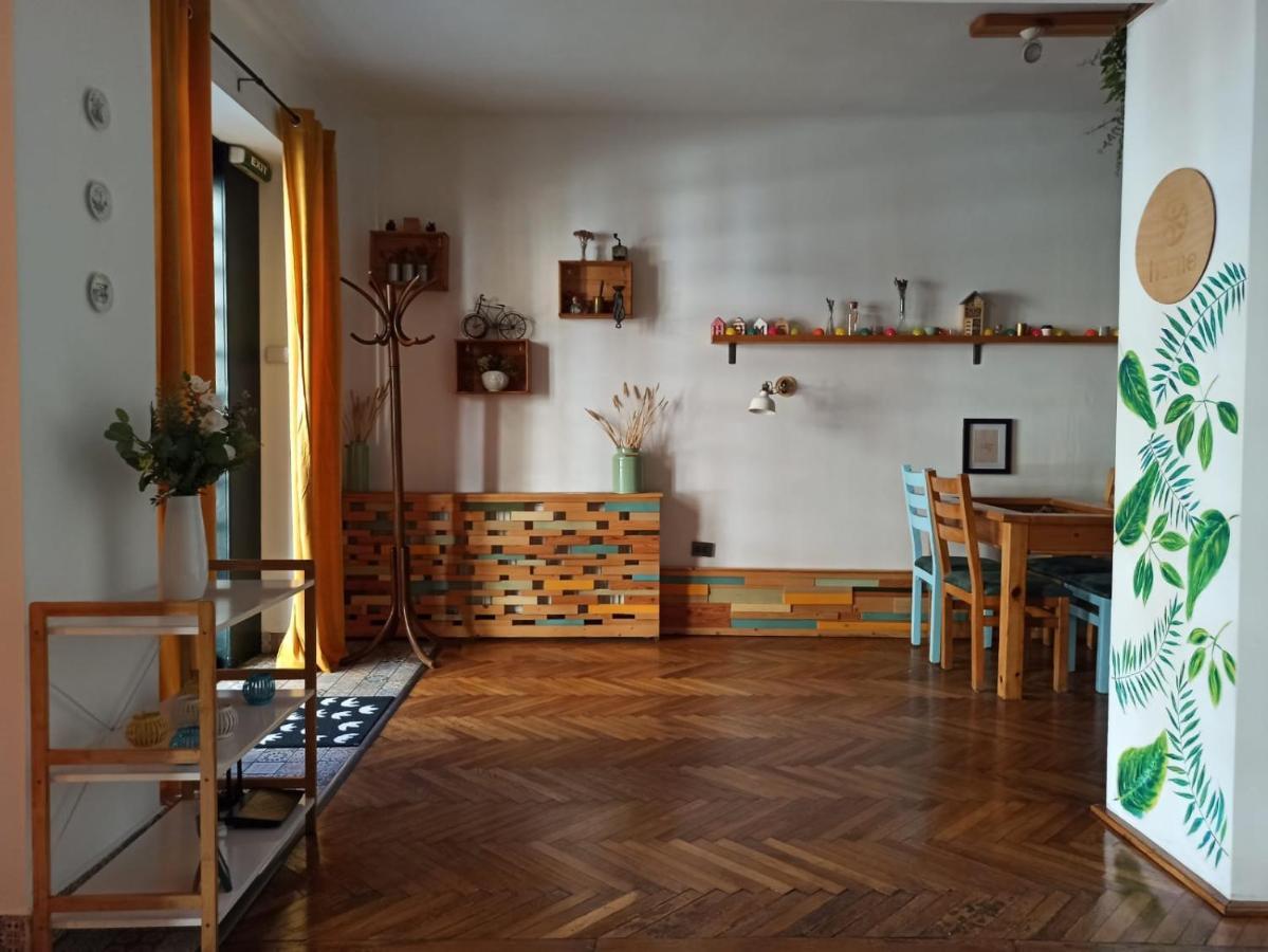 Home Central Apartment Braşov Dış mekan fotoğraf